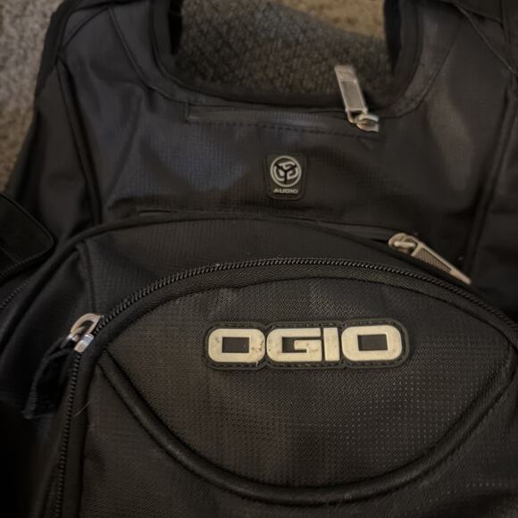 OGIO Metro Black Backpack (embroidered) - Picture 2 of 4